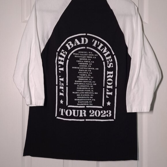 The Offspring: Let The Bad Times Roll Tour 2023 USED Raglan Shirt (M, Rock) - Picture 7 of 8